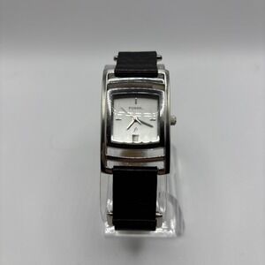 Fossil F2 ES-9637 Genuine Leather Quartz Analog Ladies Watch; Works- New Battery